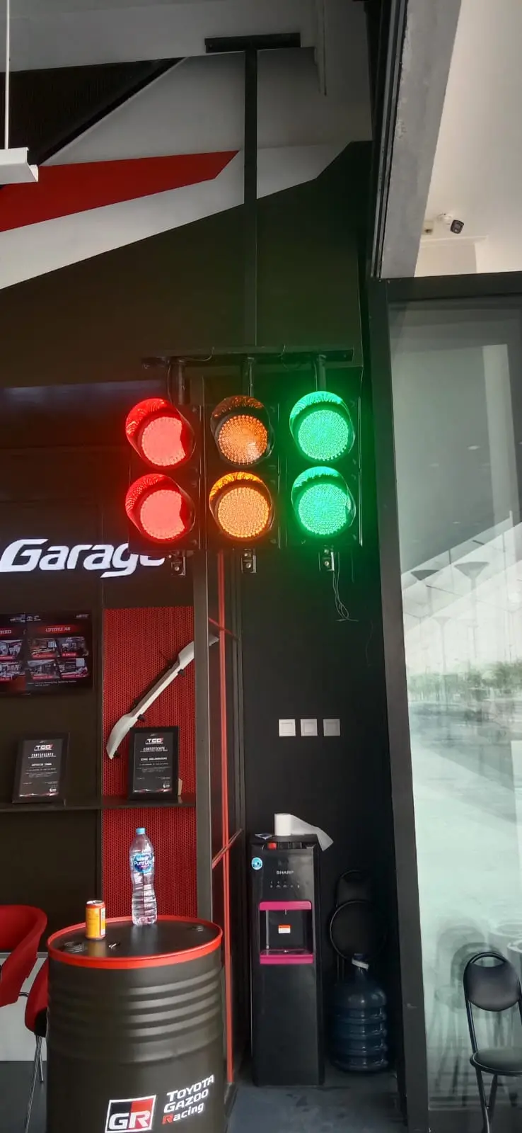 Lampu Traffic Light Led 2 Aspek 20 cm / 30 cm Red Green ( Merah Hijau ) Stop and Go